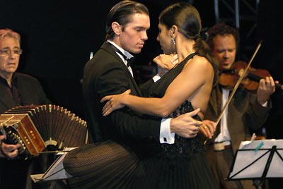 Obsecion - Raúl Jaurena, Anton Gazenbeek & Carolina Jaurena und Tango Five